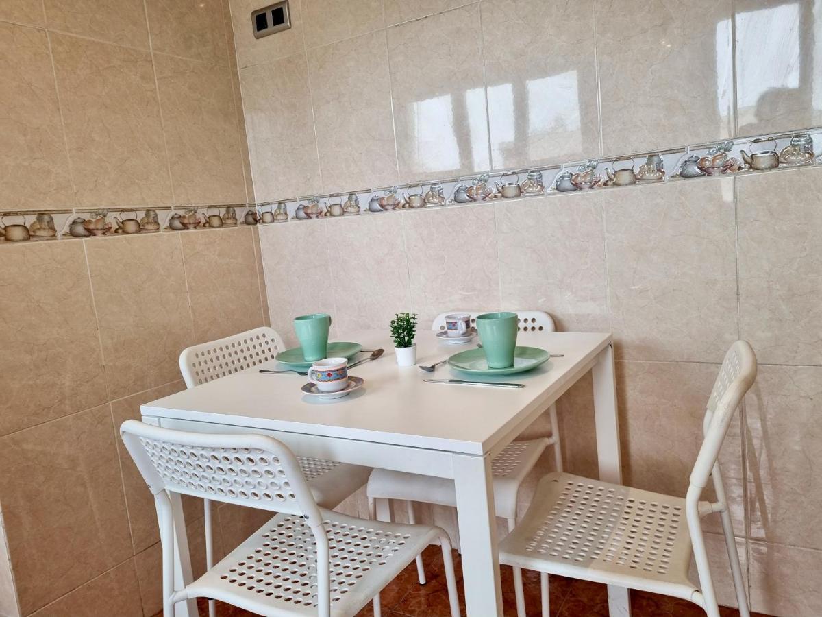Apartamento Daniel Zaragoza Buitenkant foto