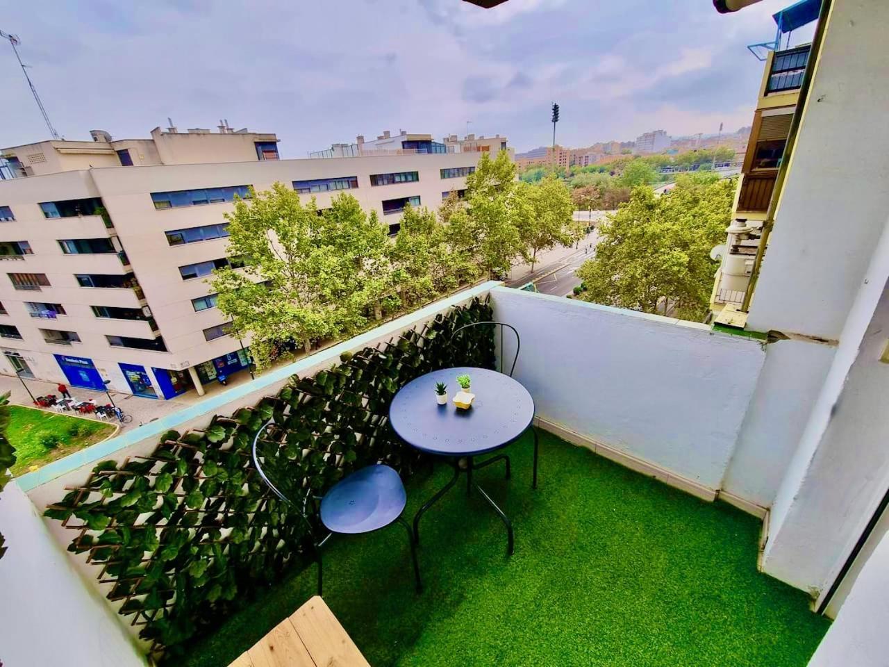 Apartamento Daniel Zaragoza Buitenkant foto