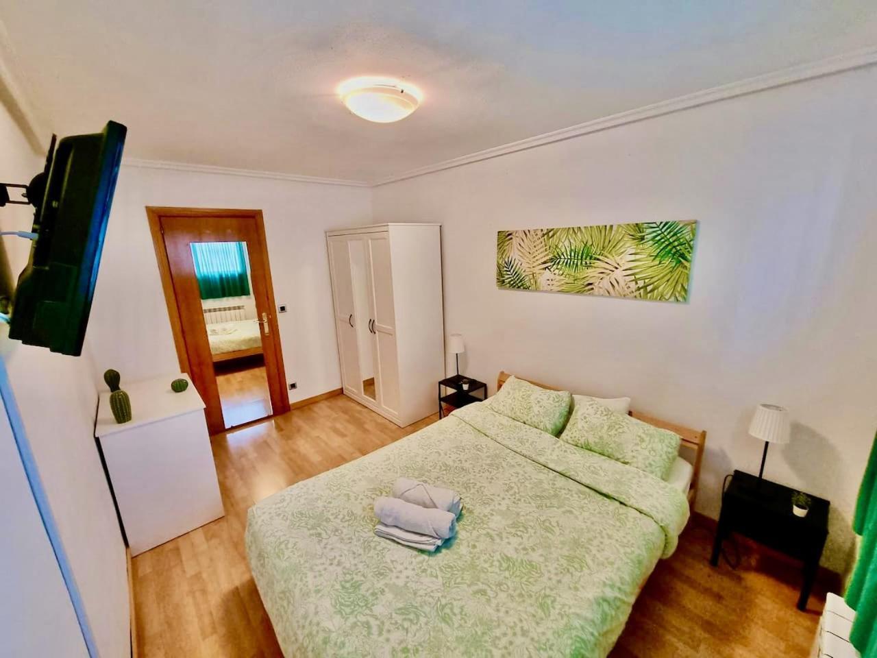 Apartamento Daniel Zaragoza Buitenkant foto